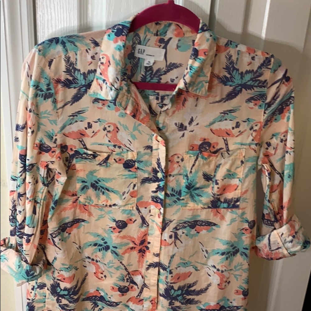 Paradise chartreuse palm tree motif button upshirt